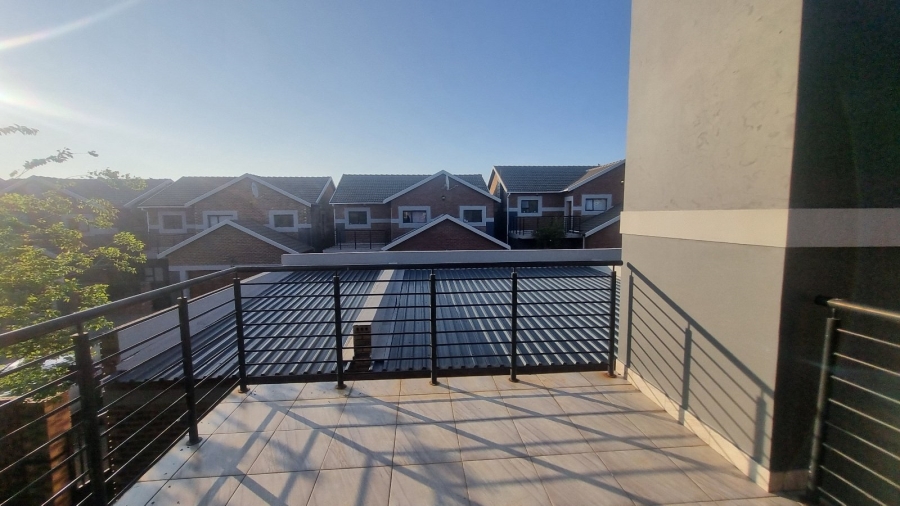 3 Bedroom Property for Sale in Heuwelsig Free State